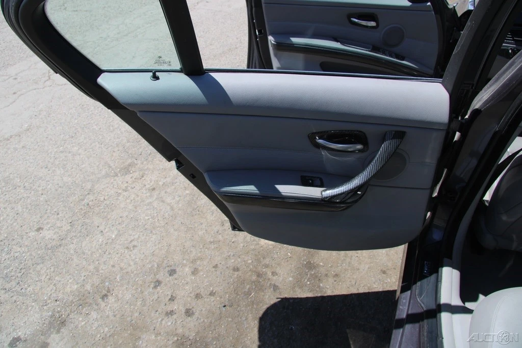 2006 BMW E90 3 Series Sedan - Image 19 of 21