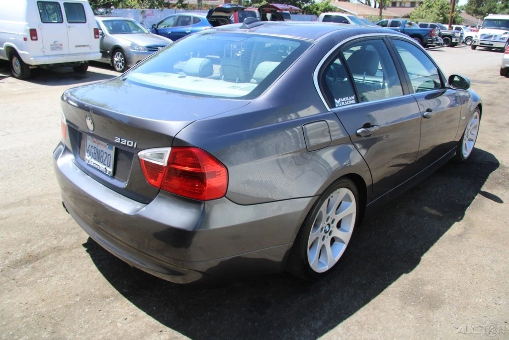 2006 BMW E90 3 Series Sedan - Image 6 of 21