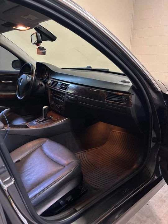2006 BMW E90 3 Series Sedan - Image 6 of 13