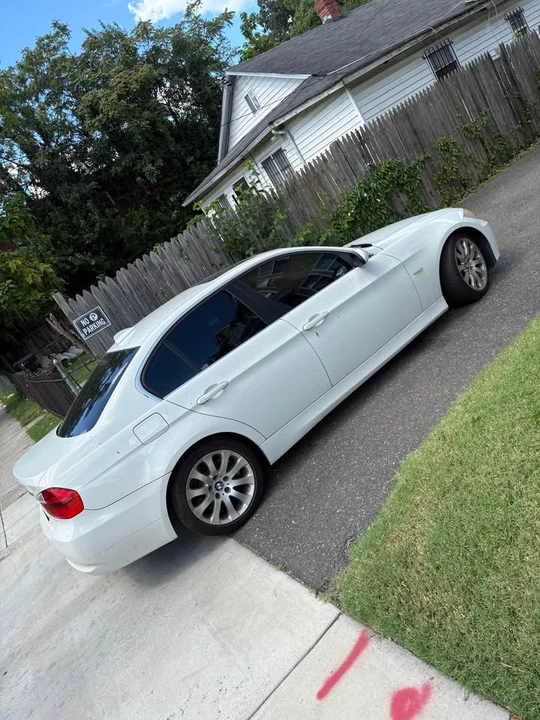 2006 BMW E90 3 Series Sedan - Image 2 of 12