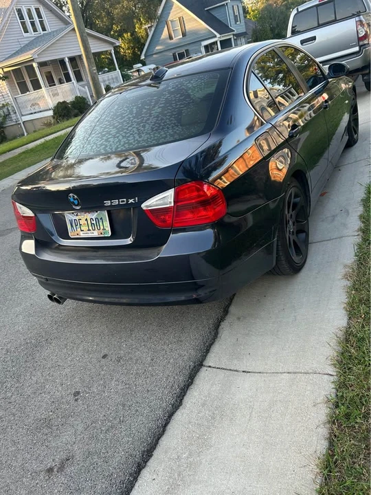 2006 BMW E90 3 Series Sedan - Image 2 of 9