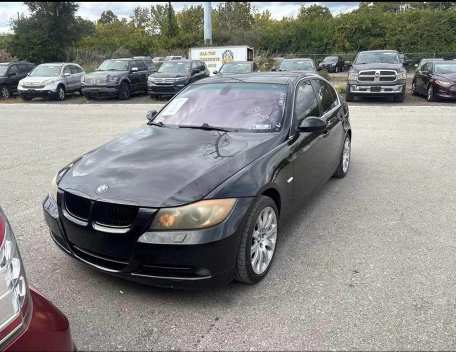 2006 BMW E90 3 Series Sedan - Image 2 of 5