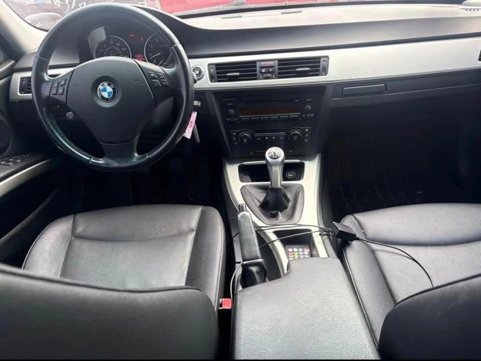 2006 BMW E90 3 Series Sedan - Image 4 of 5
