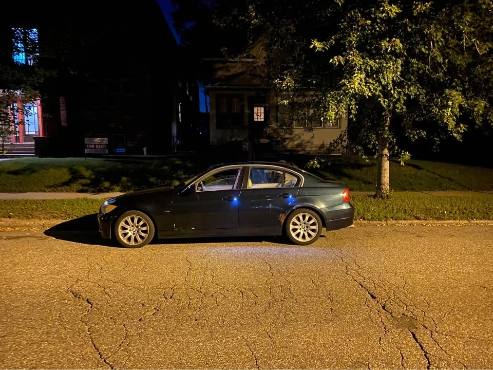 2006 BMW E90 3 Series Sedan - Image 2 of 4