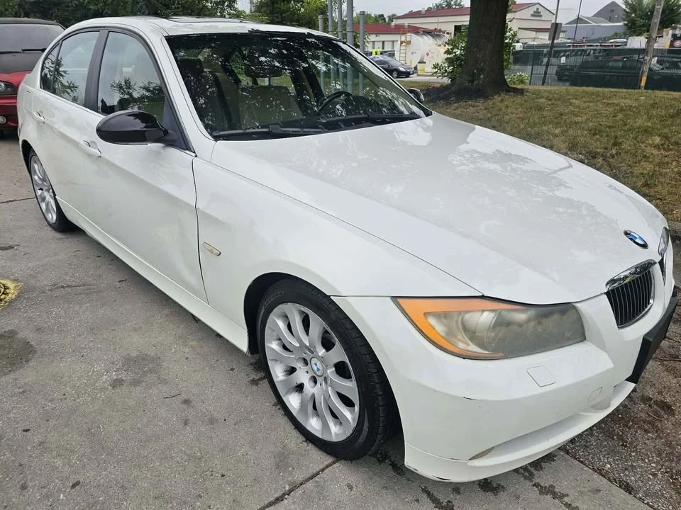 2006 BMW E90 3 Series Sedan - Image 2 of 7