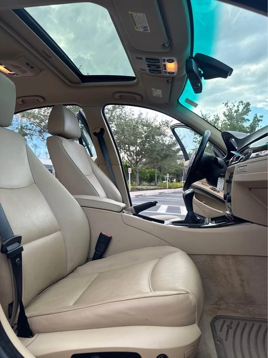 2006 BMW E90 3 Series Sedan - Image 9 of 20