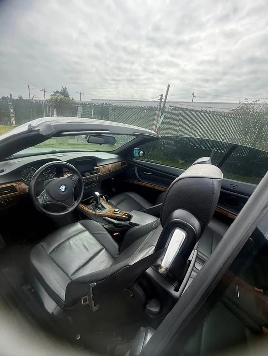 2006 BMW E93 335i Convertible - Image 3 of 7