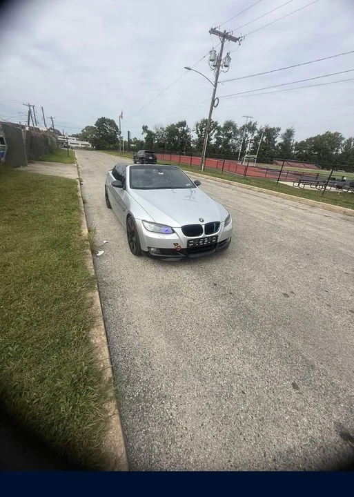 2006 BMW E93 335i Convertible - Image 4 of 7