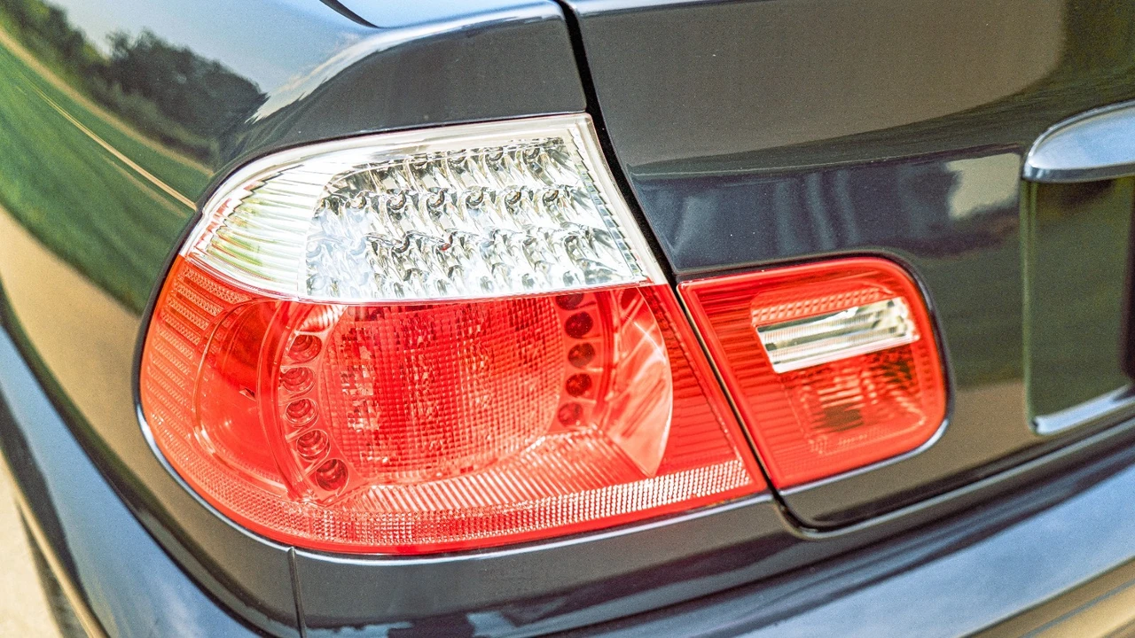 2006 BMW E46 3 Series - Image 15 of 21