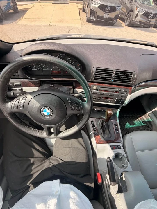2006 BMW E90 3 Series Sedan - Image 10 of 20