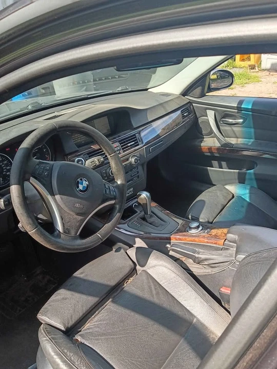 2006 BMW E90 3 Series Sedan - Image 6 of 8