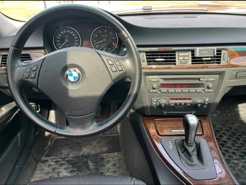 2006 BMW E90 3 Series Sedan - Image 6 of 9