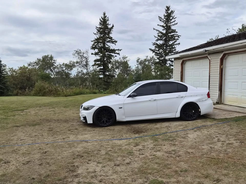 2006 BMW E90 3 Series Sedan - Image 2 of 4