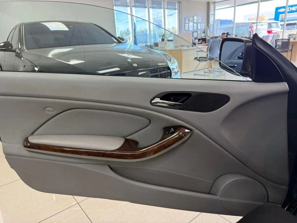 2006 BMW E90 3 Series Sedan - Image 9 of 20