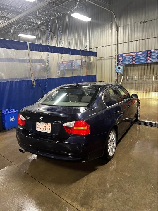 2006 BMW E90 3 Series Sedan - Image 2 of 10