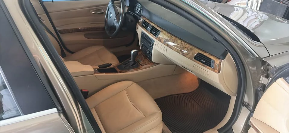 2006 BMW E90 3 Series Sedan - Image 2 of 5