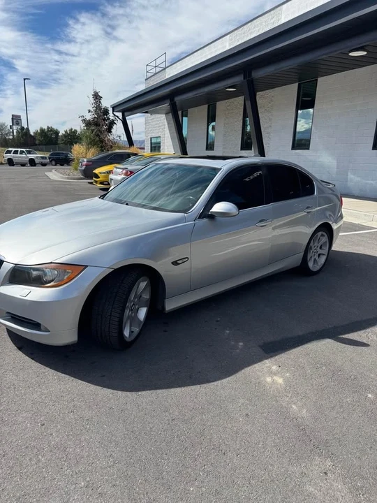 2006 BMW E90 3 Series Sedan - Image 3 of 15