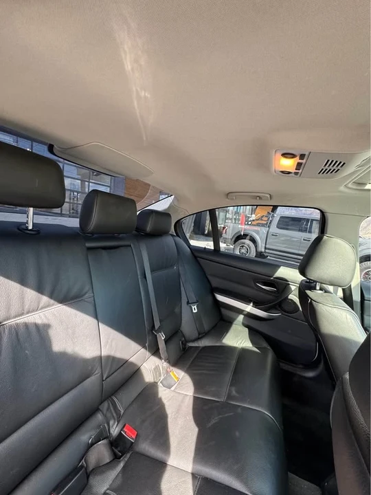 2006 BMW E90 3 Series Sedan - Image 12 of 15