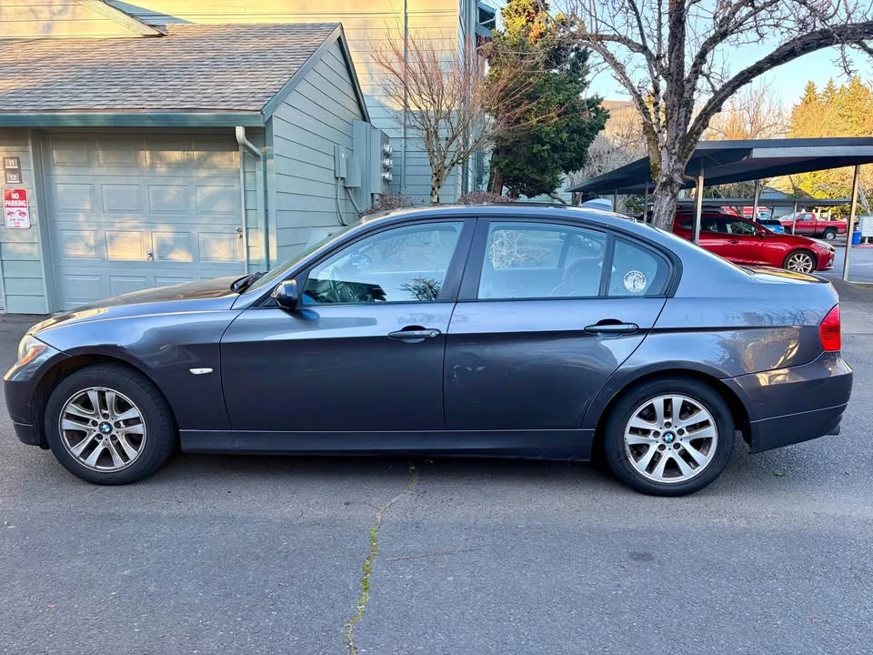 2006 BMW E90 3 Series Sedan - Image 4 of 5