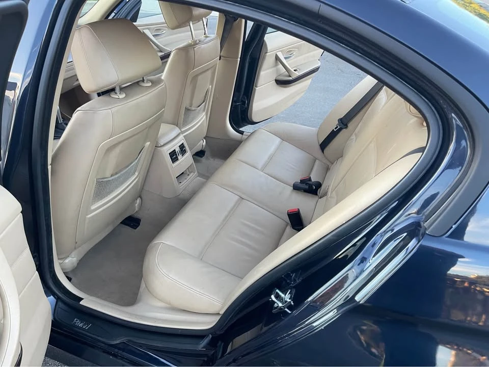 2006 BMW E90 3 Series Sedan - Image 9 of 17
