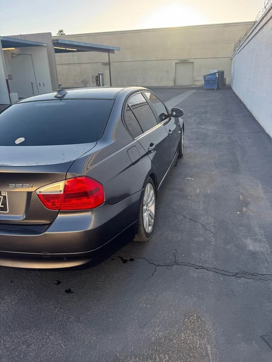 2006 BMW E90 3 Series Sedan - Image 4 of 13