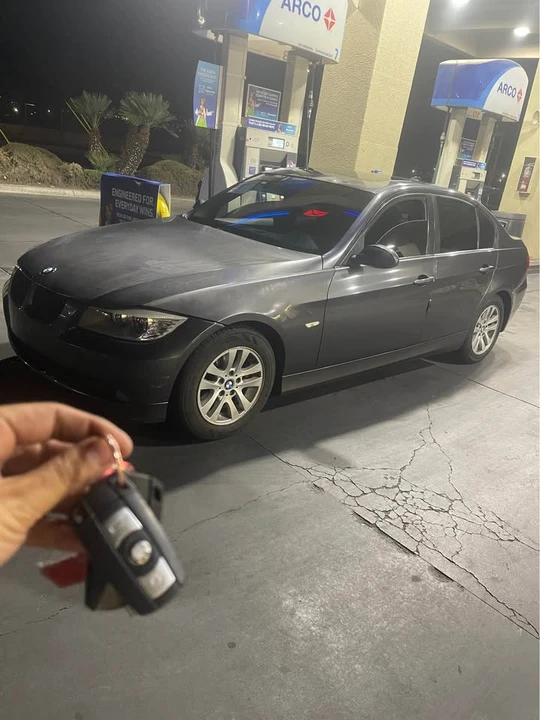 2006 BMW E90 3 Series Sedan - Image 2 of 2