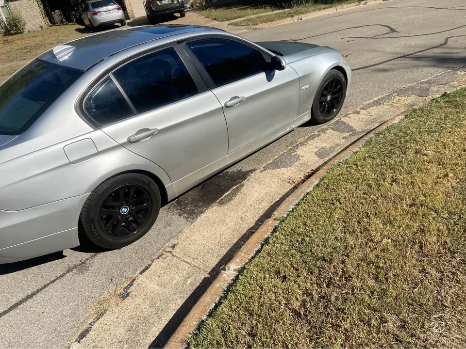 2006 BMW E90 3 Series Sedan - Image 3 of 4