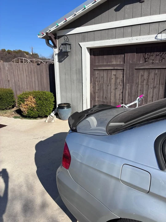 2006 BMW E90 3 Series Sedan - Image 2 of 16
