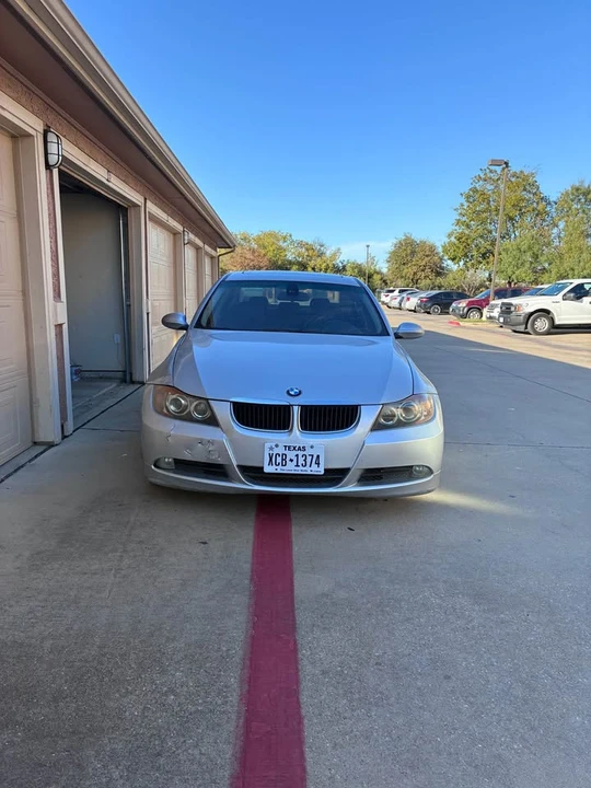 2006 BMW E90 3 Series Sedan - Image 4 of 16