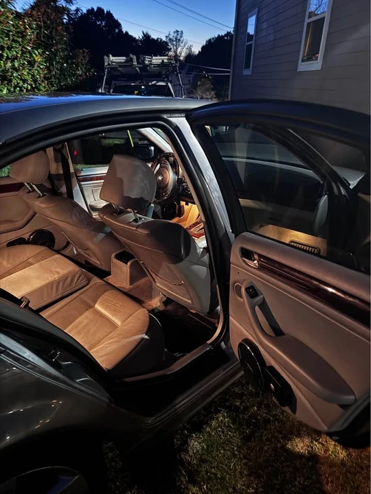 2006 BMW E90 3 Series Sedan - Image 4 of 7
