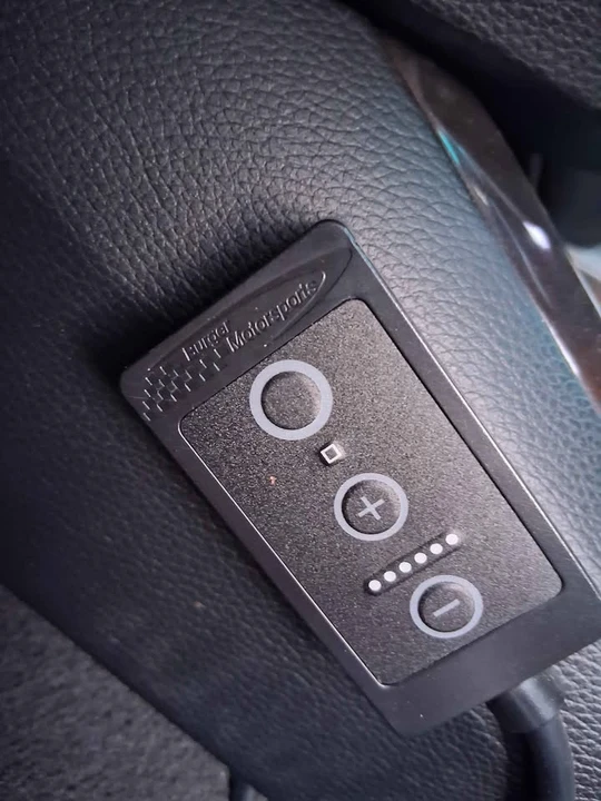 2006 BMW E90 3 Series Sedan - Image 11 of 12