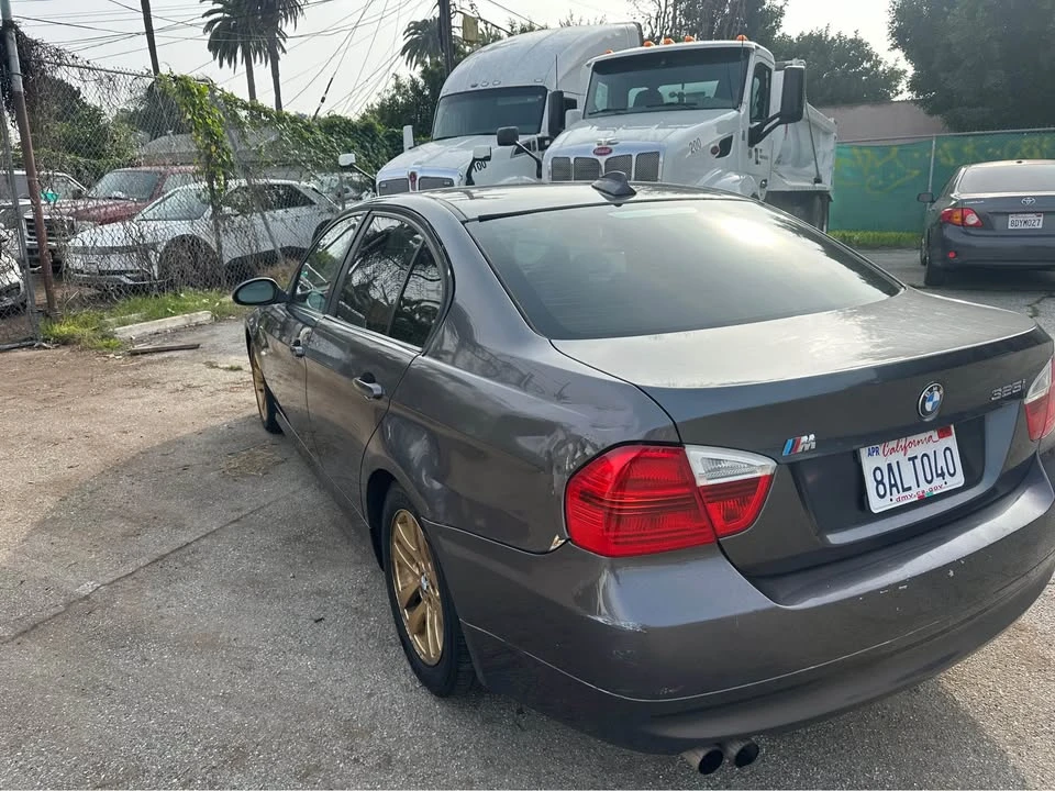 2006 BMW E90 3 Series Sedan - Image 7 of 11