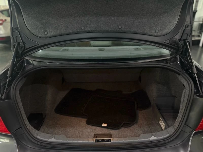 2006 BMW E90 3 Series Sedan - Image 18 of 18