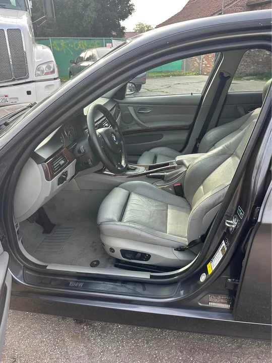 2006 BMW E90 3 Series Sedan - Image 10 of 11