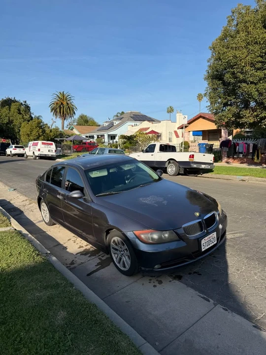 2006 BMW E90 3 Series Sedan - Image 3 of 10