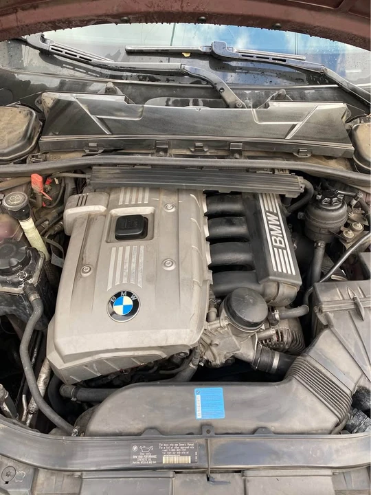 2006 BMW E90 3 Series Sedan - Image 6 of 8
