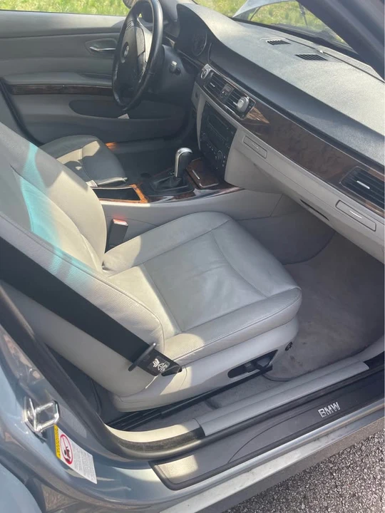 2006 BMW E90 3 Series Sedan - Image 10 of 12