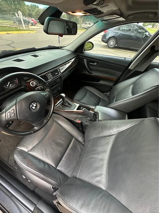 2006 BMW E90 3 Series Sedan - Image 3 of 5