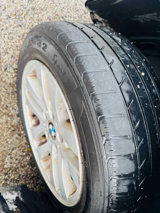 2006 BMW E90 3 Series Sedan - Image 15 of 17