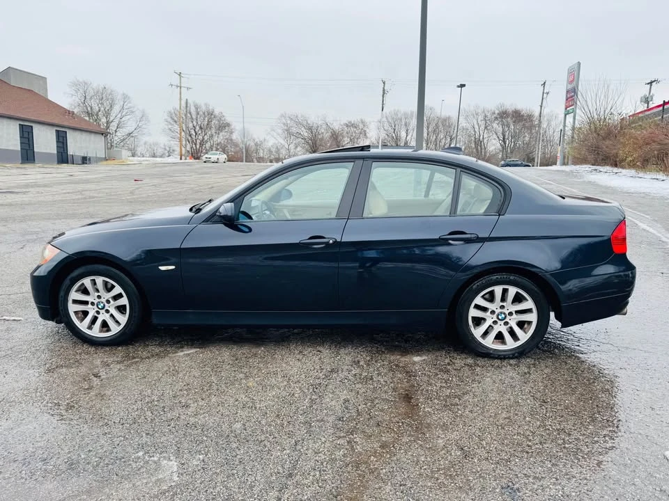 2006 BMW E90 3 Series Sedan - Image 8 of 17