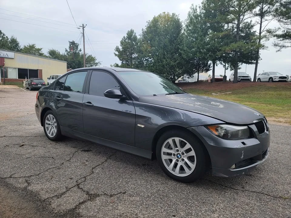2006 BMW E90 3 Series Sedan - Image 5 of 11