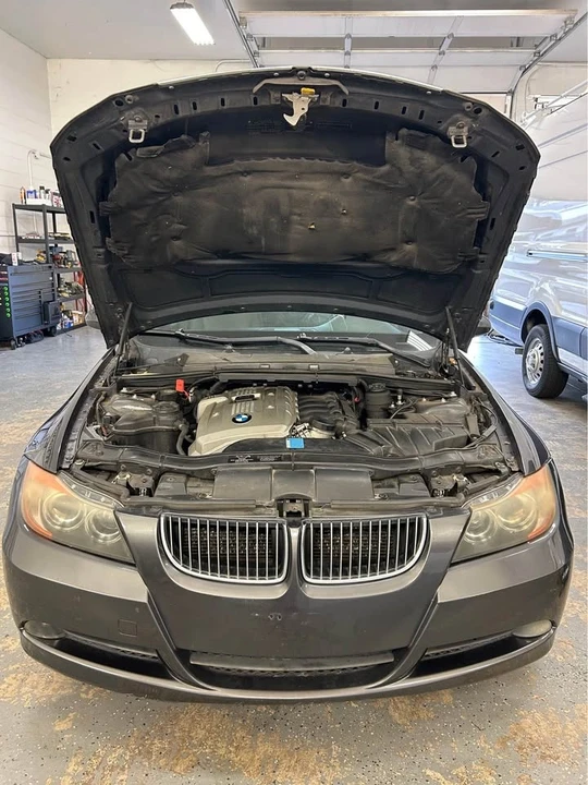 2006 BMW E90 3 Series Sedan - Image 3 of 12