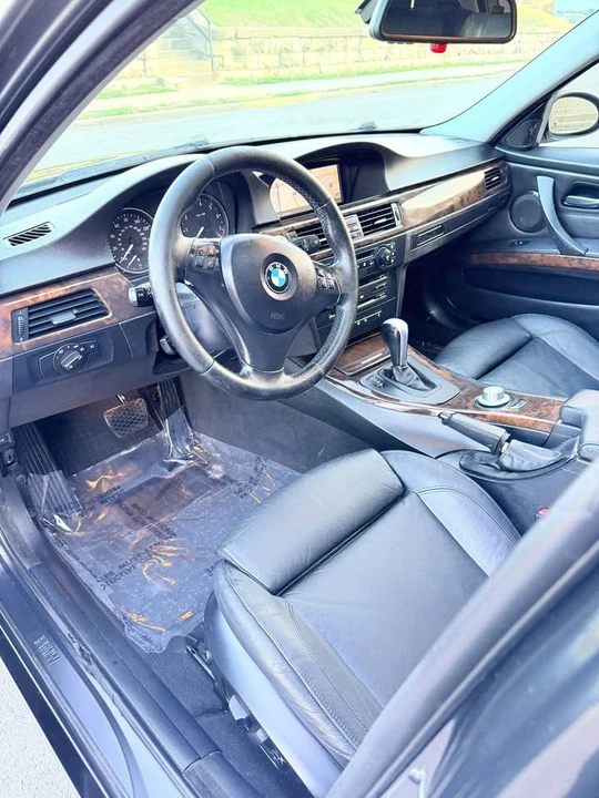 2006 BMW E90 3 Series Sedan - Image 12 of 20