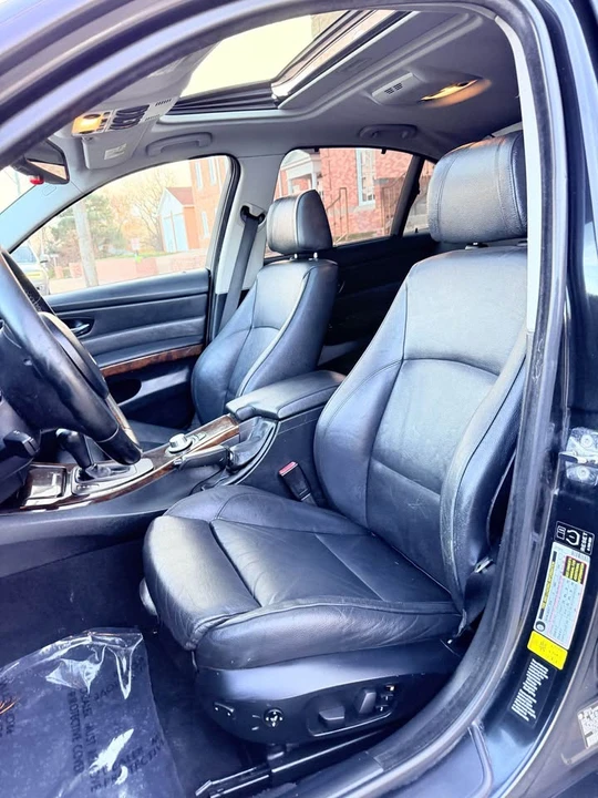 2006 BMW E90 3 Series Sedan - Image 13 of 20