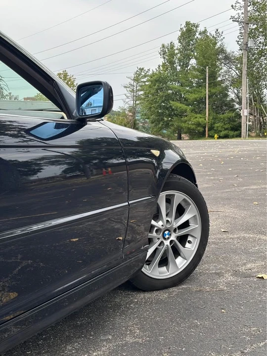 2006 BMW E46 330i & 330Ci - Image 2 of 20