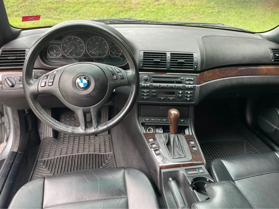 2006 BMW E46 330i & 330Ci - Image 10 of 15