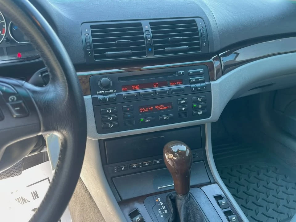 2006 BMW E46 330i & 330Ci - Image 10 of 15