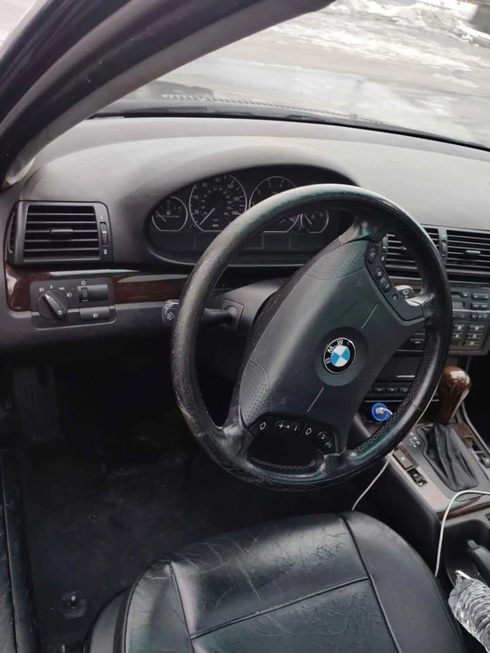 2006 BMW E46 330i & 330Ci - Image 4 of 4