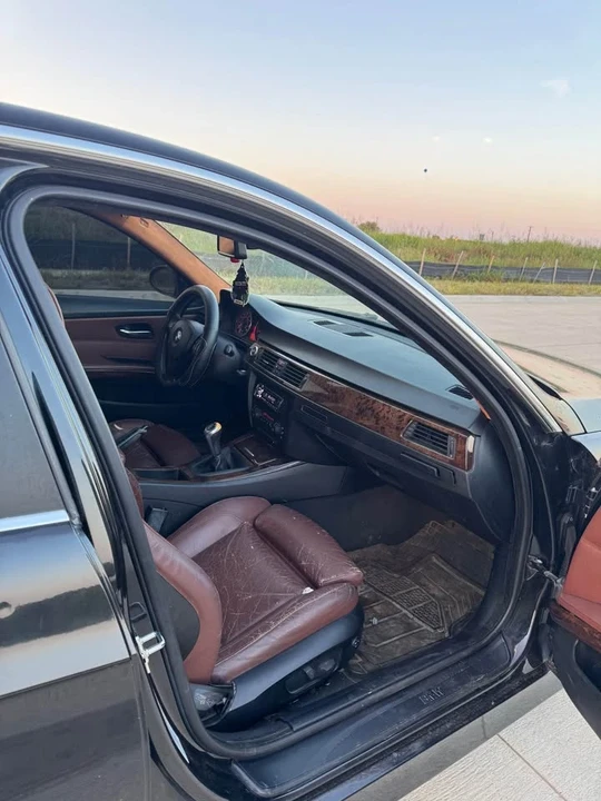 2006 BMW E46 330i & 330Ci - Image 6 of 6