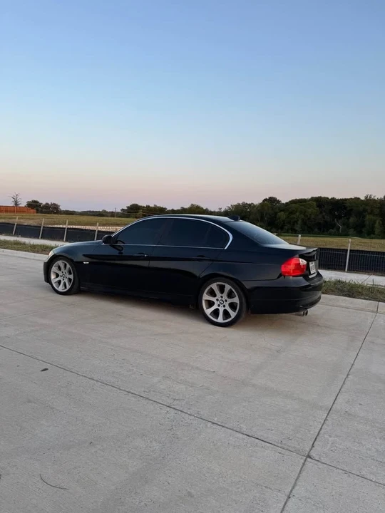 2006 BMW E46 330i & 330Ci - Image 4 of 6